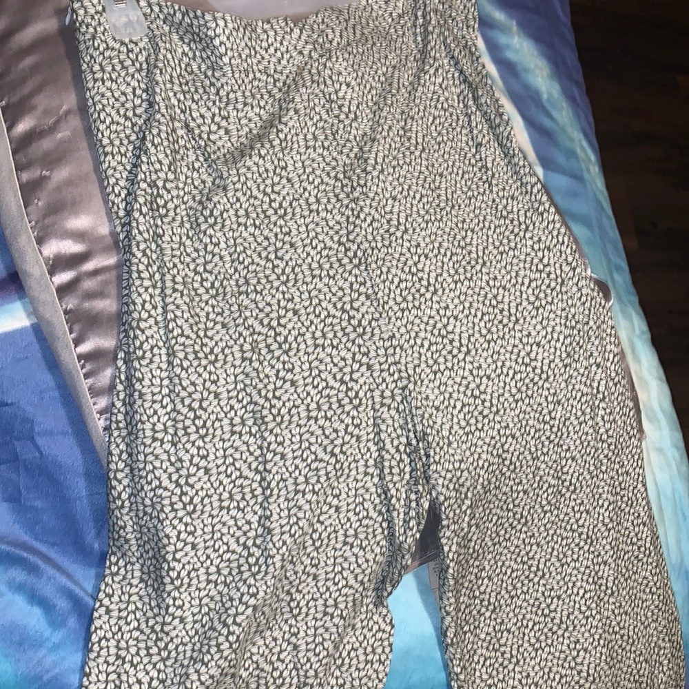 Wide leg pants